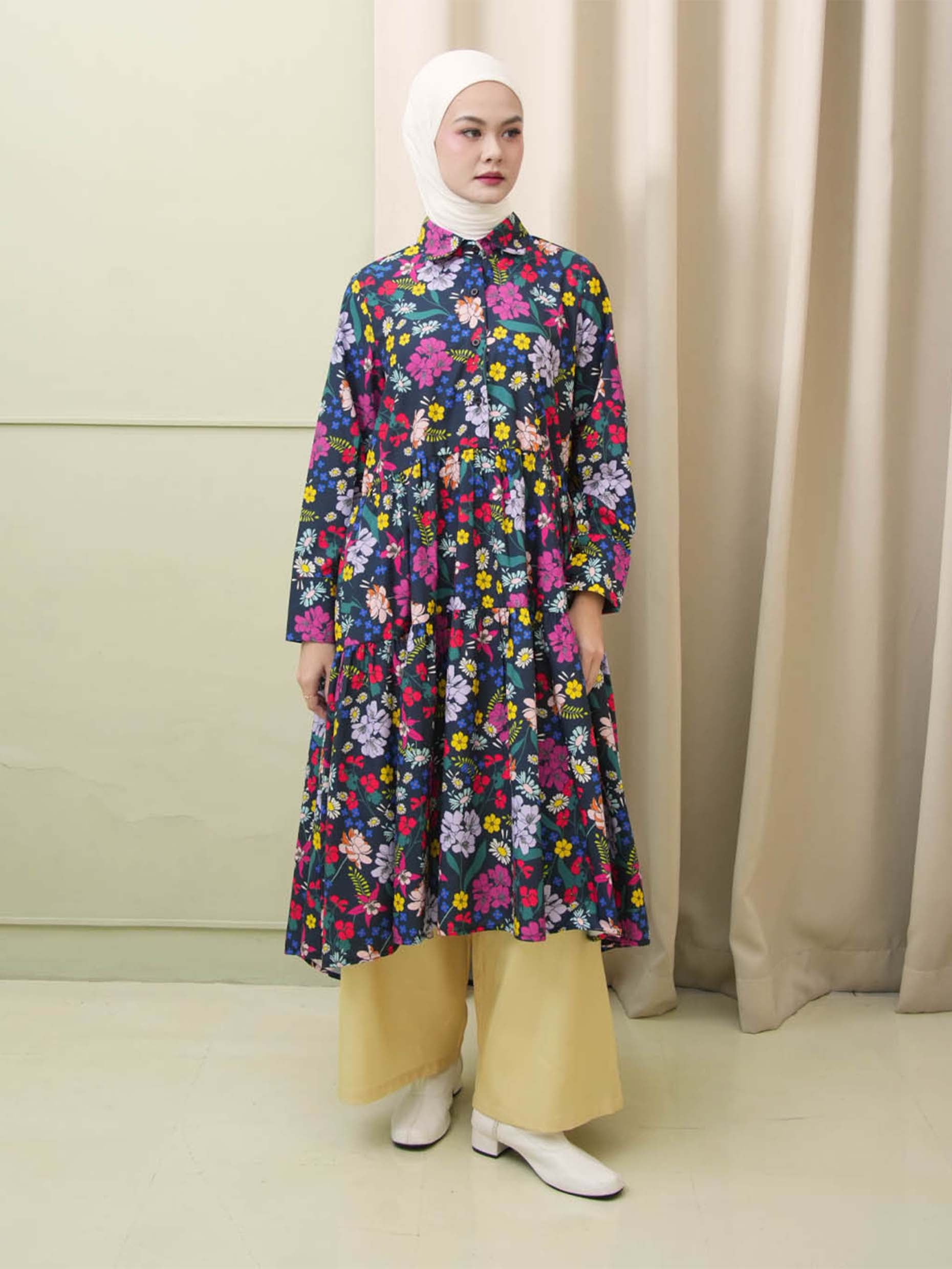 Nadjani Signature Shayla Tunik Ebony