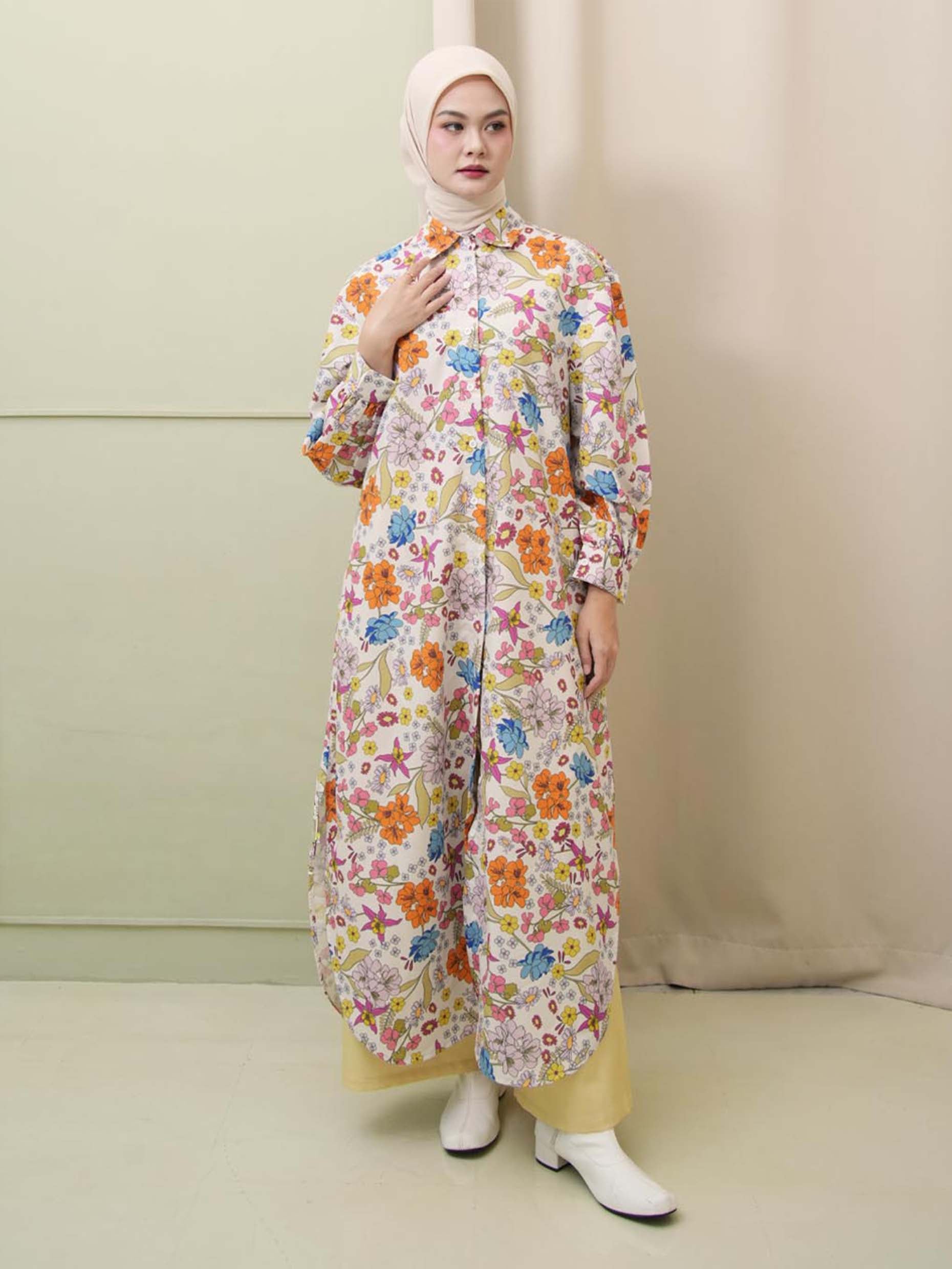 Nadjani Signature Velma Dress Pearl White
